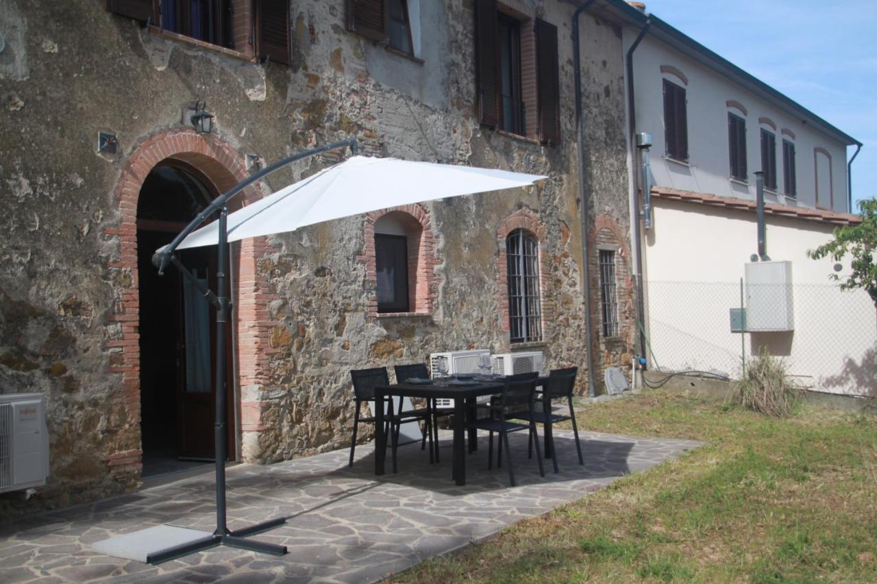 Agriturismo Il Broletto Suvereto Esterno foto